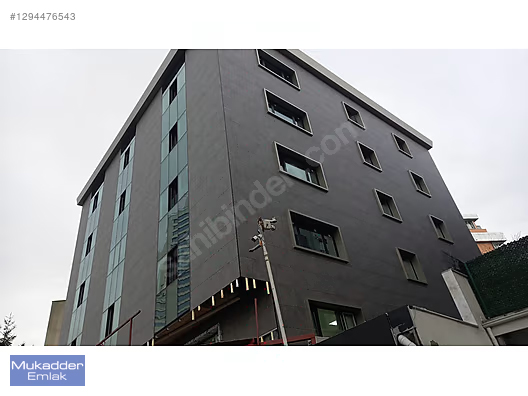 ESENTEPEDE OTOPARKLI 220M BÖLÜMLÜ, YADA AÇIK ALAN BOŞ PLAZA KATI