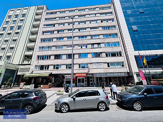 BÜYÜKDERE CADDESİ ÜZERİNDE ULAŞIMI KOLAY KİRALIK 2+1 OFİS